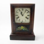 487 8614 TABLE CLOCK